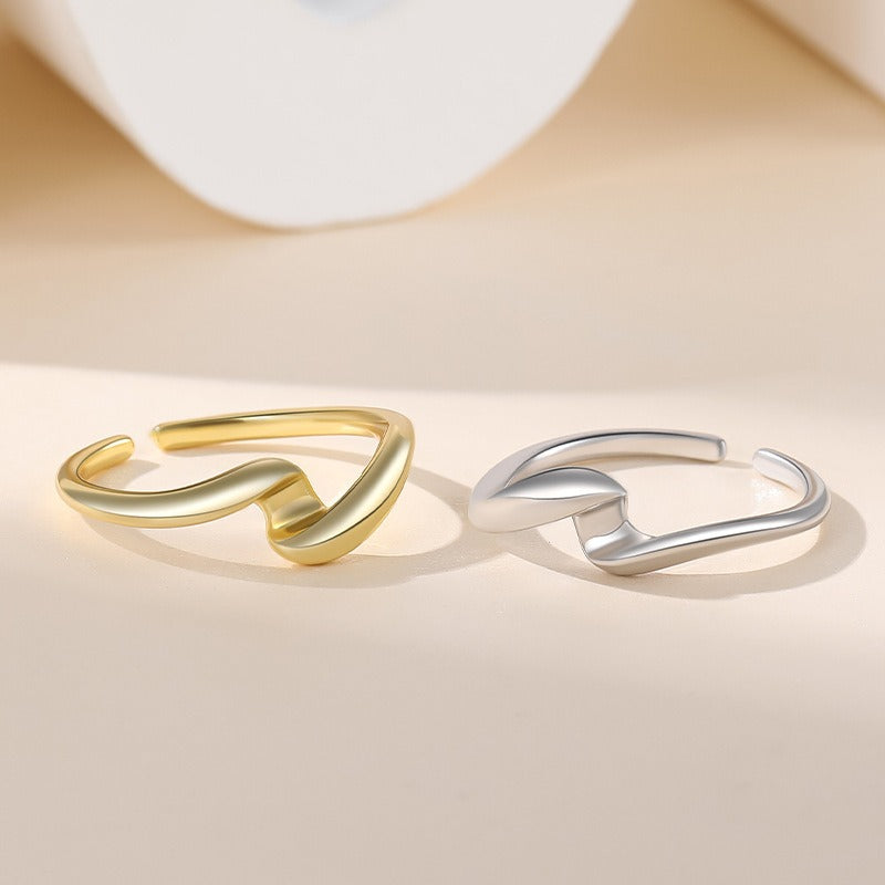 Elaine – Anillo S925 de plata con ola de agua asimétrica