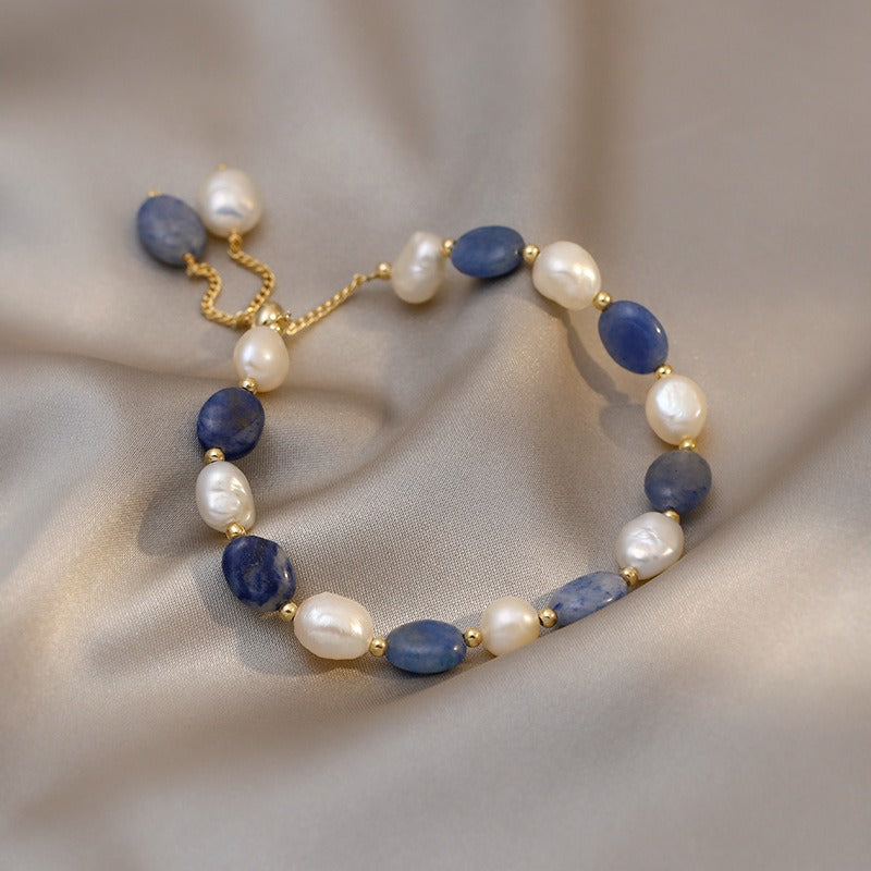 Kira – Pulsera chic de perlas del océano