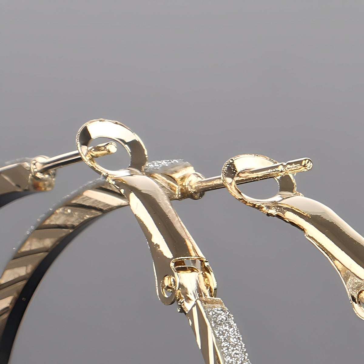 Nori – Pendientes Vintage Baño de Oro y Brillantes