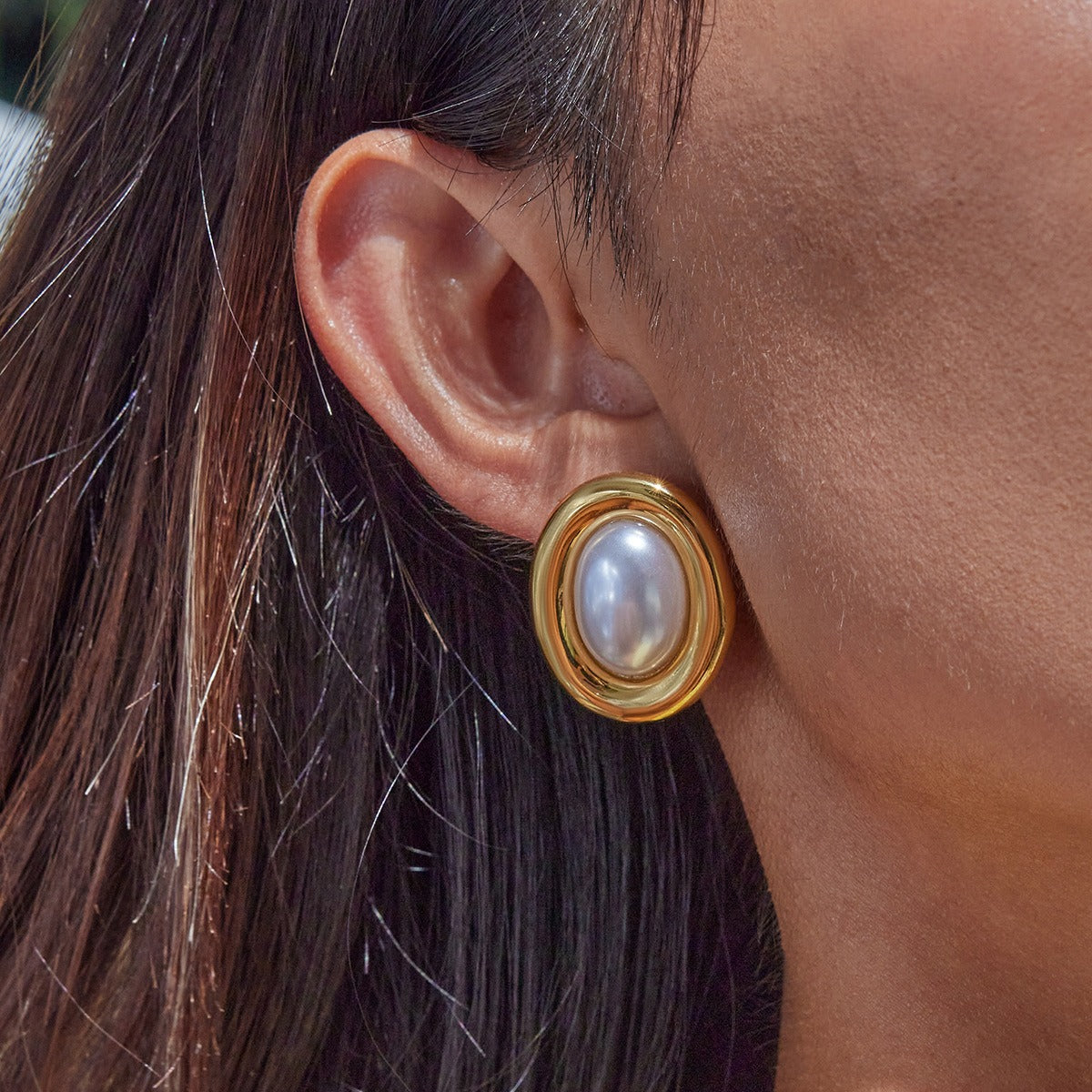 Colette – Pendientes retro de perla de acero inoxidable