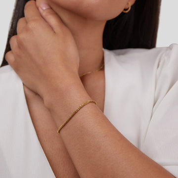 Kai – Pulsera elegante de oro de 18K