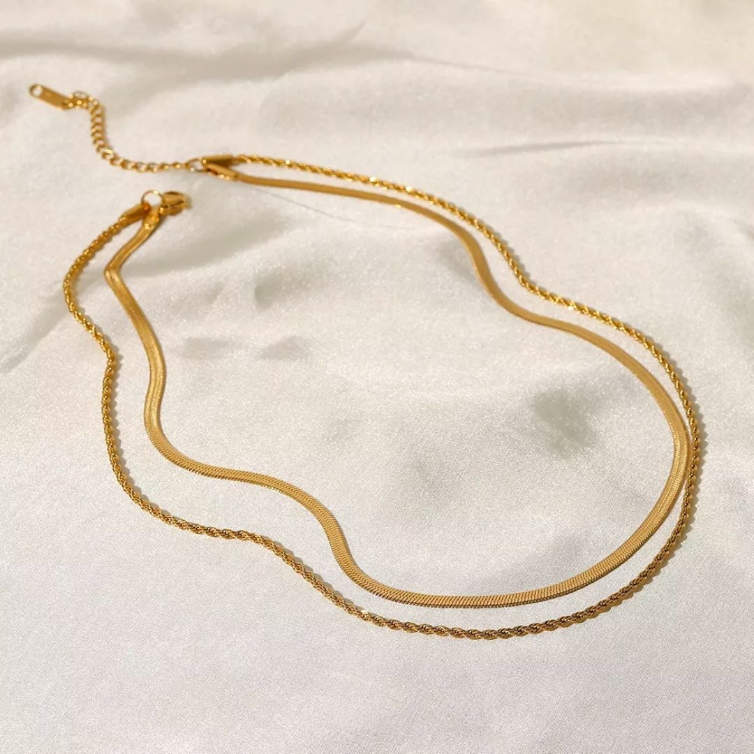 Ios – Collar de dos capas con recubrimiento dorado