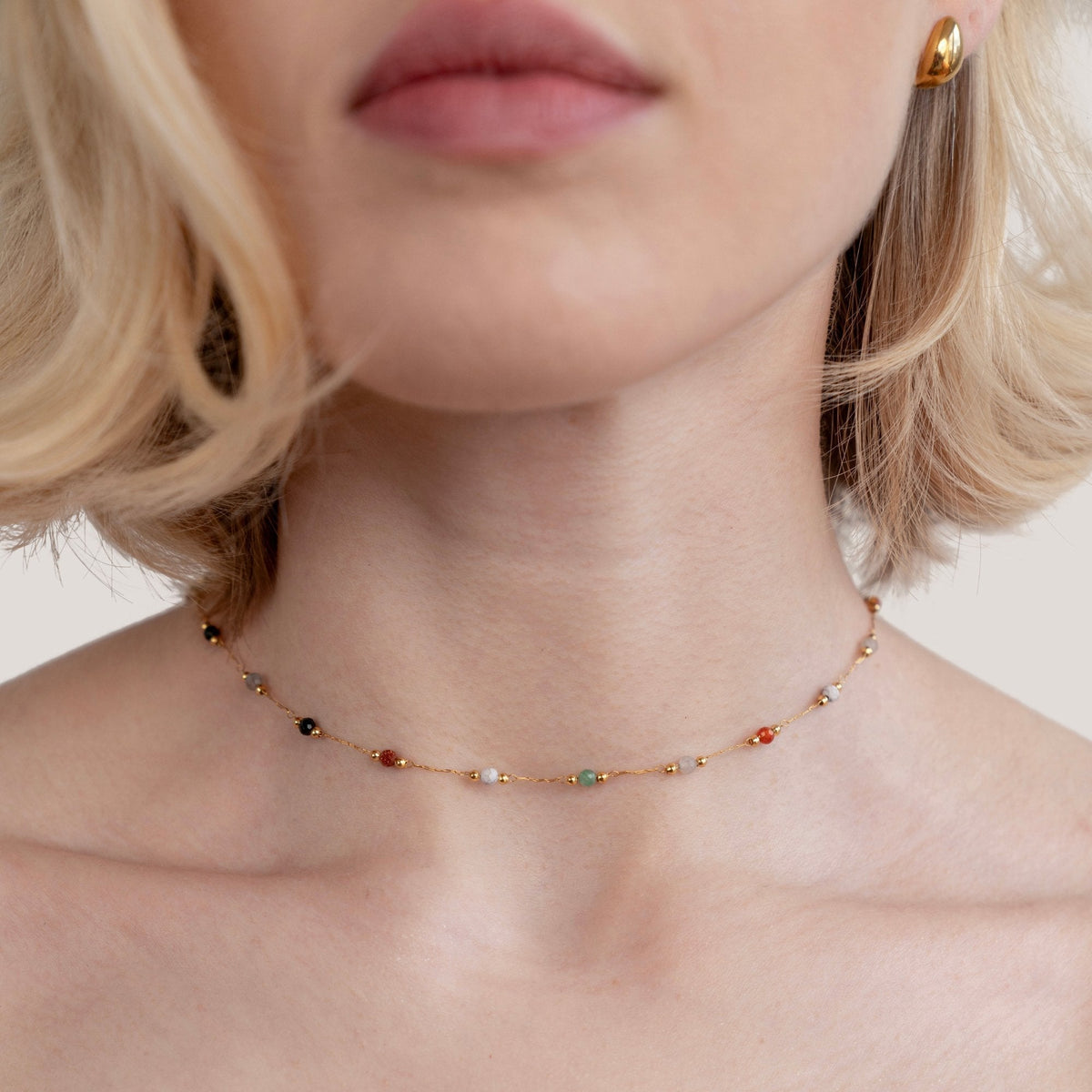 Lala - Collar con perlas y gemas