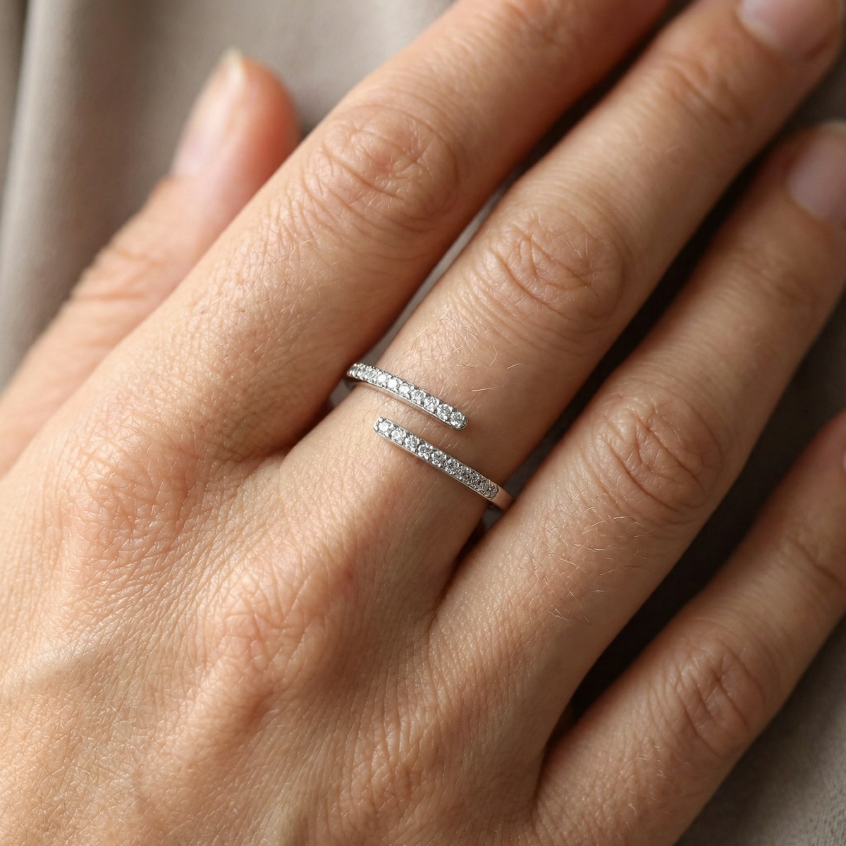 Anika – Anillo sofisticado
