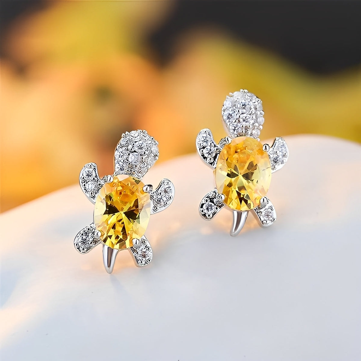 Talia – Pendientes de Tortuga Marina de Plata y Circonitas
