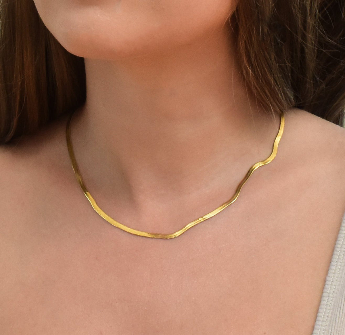 Lucienne - Collar de serpiente dorada sofisticado